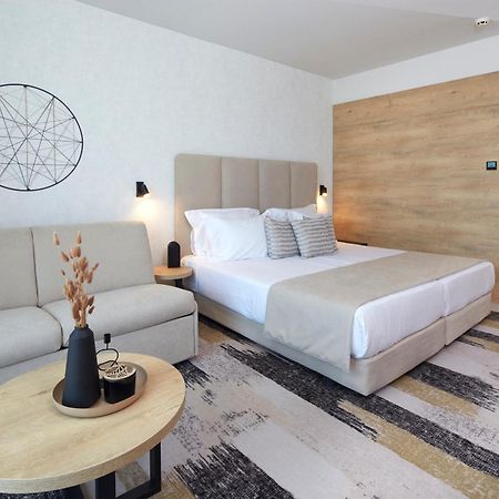 Hotel Marvel All Inclusive - Fully Renovated Free Beach Access ساني بيتش المظهر الخارجي الصورة