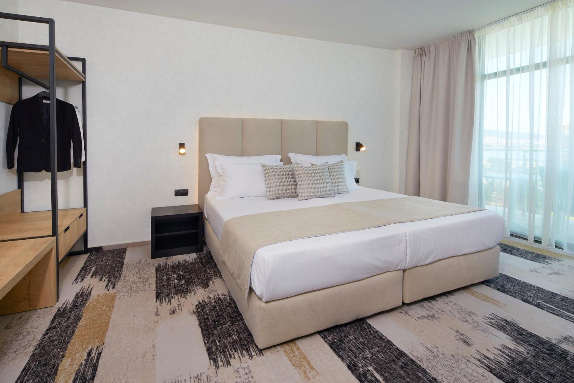 Hotel Marvel All Inclusive - Fully Renovated Free Beach Access ساني بيتش المظهر الخارجي الصورة
