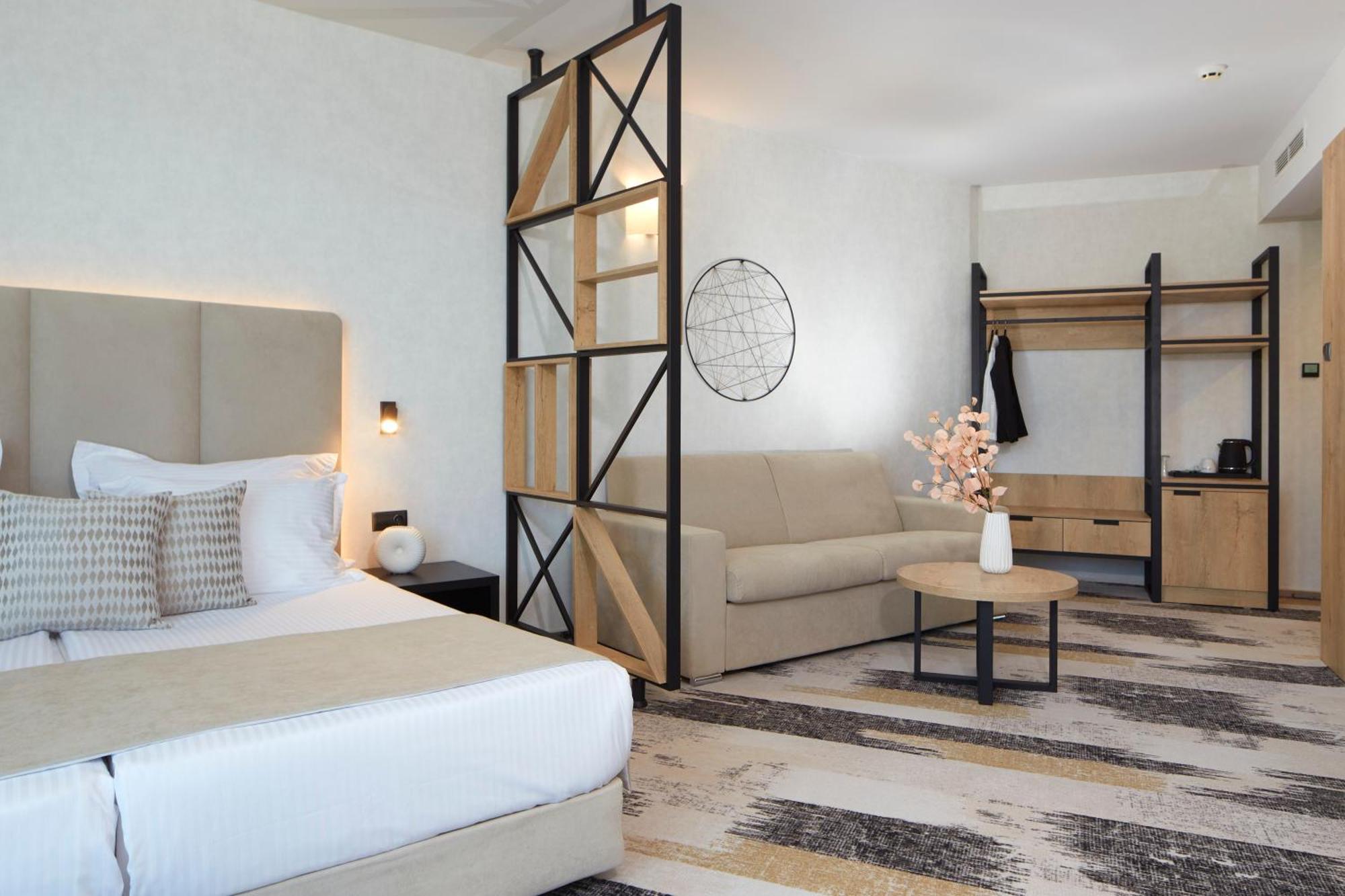 Hotel Marvel All Inclusive - Fully Renovated Free Beach Access ساني بيتش المظهر الخارجي الصورة