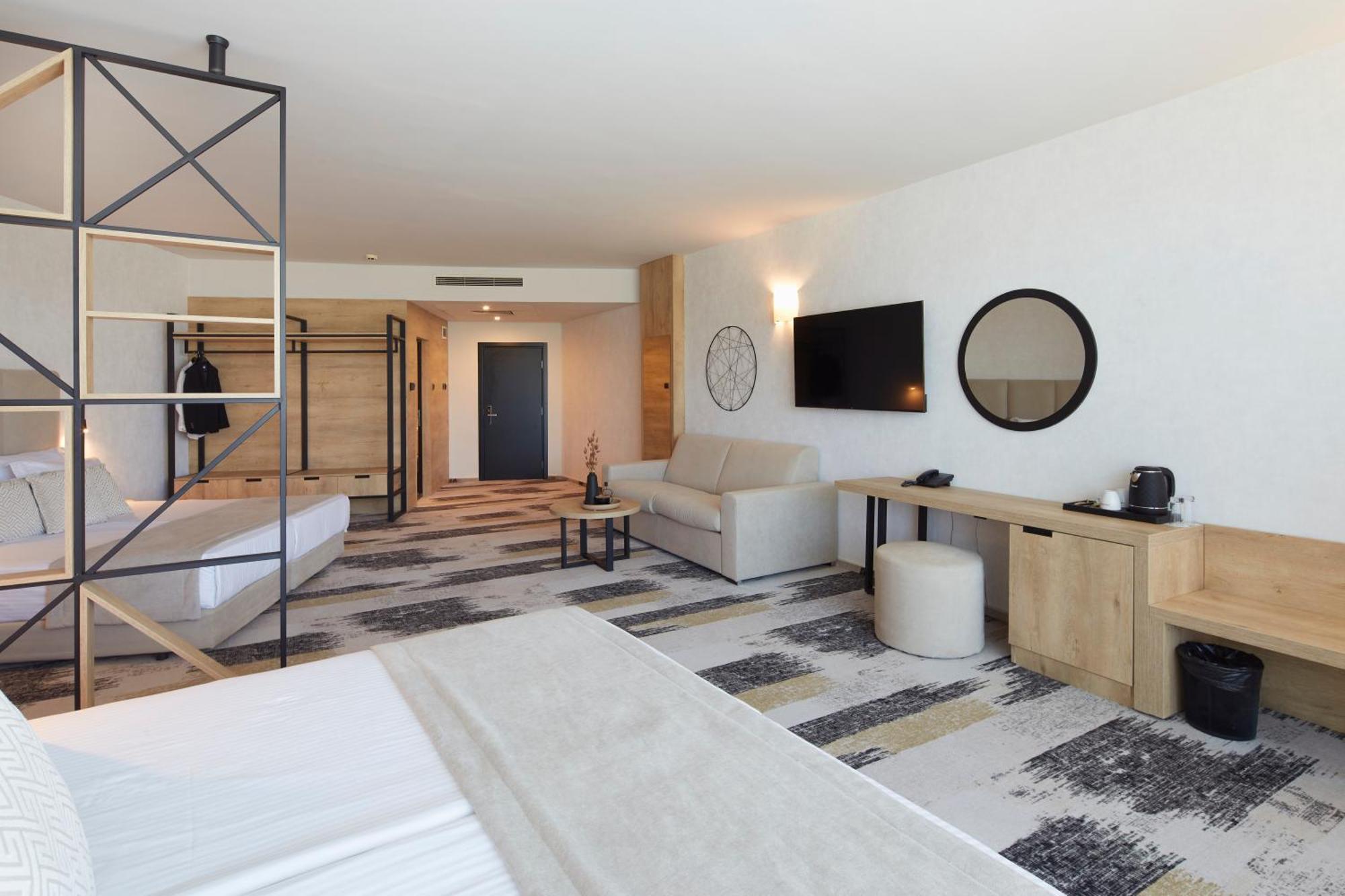 Hotel Marvel All Inclusive - Fully Renovated Free Beach Access ساني بيتش المظهر الخارجي الصورة