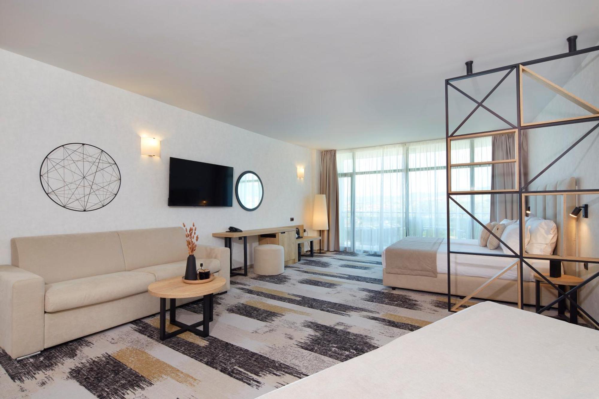 Hotel Marvel All Inclusive - Fully Renovated Free Beach Access ساني بيتش المظهر الخارجي الصورة